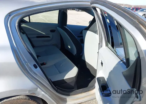 2014 Toyota Prius C One из США, поврежденный, VIN JTDKDTB34E1562670